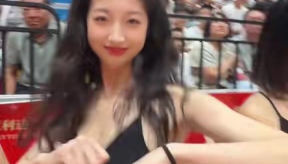 山西啦啦队舞蹈视频惊艳亮相：方向难辨却魅力十足