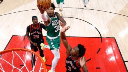 这就是冠军相！四大主力缺阵凯尔特人险些扳倒猛龙