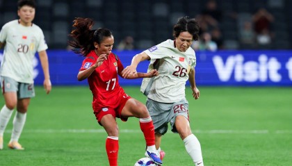 2-0开门红！中国女足赢球赛后却传2坏消息，网友：和男足看齐了！