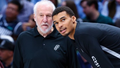 彩经网大乐透走势图-超级状元+榜眼+4号秀，NBA最年轻三巨头，他们有望开创新王朝|马刺|福克斯|波波维奇|拉马库斯-阿尔德里奇|圣安东尼奥马刺队_新浪体育_新浪新闻