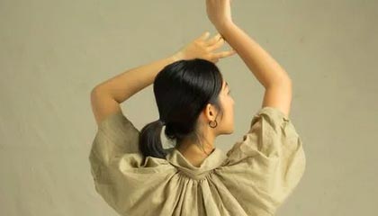 彩经网-雏鹰起飞前的最后一道难题：约翰·科林斯值顶薪吗？